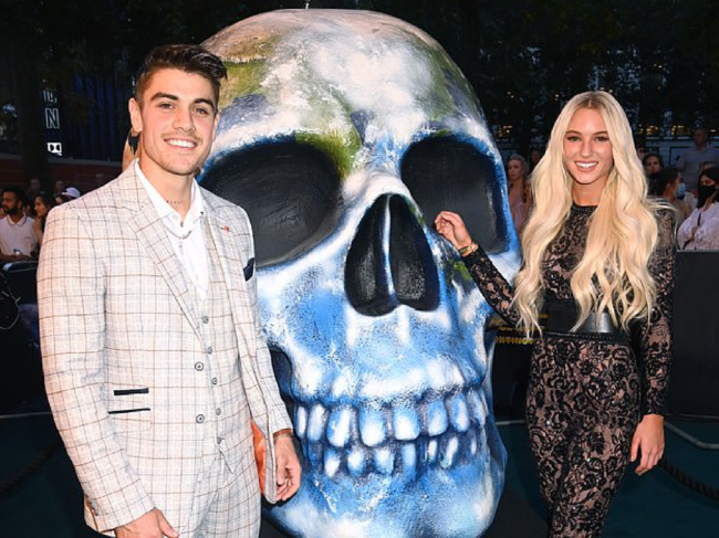 Shop signs | Office signs | Window films